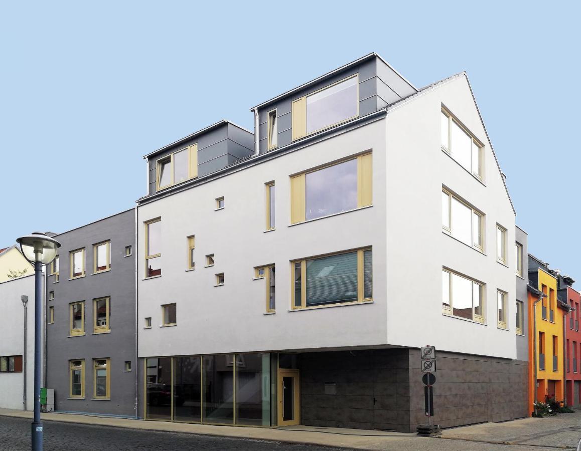 Eckhof Domizil - Grosszuegige Ferienwohnung Mit Kleinem Garten In Der Altstadt Von Gotha Exterior photo